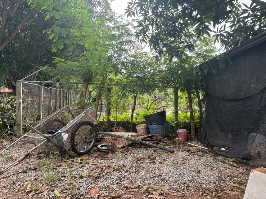 Before - ภาพหน้าร้าน