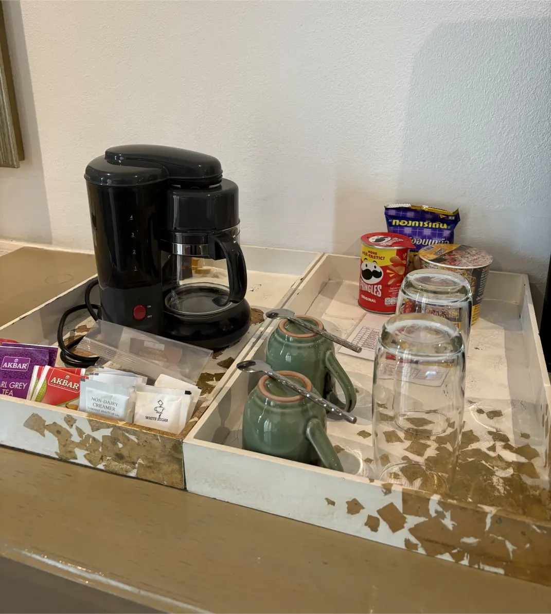 Minibar Before
