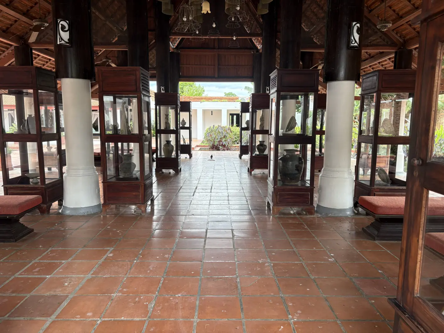 Sala Inside